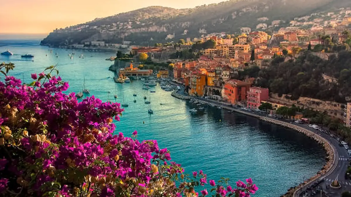 Nice Travel Guide: Best Things to Do, Eat & Stay