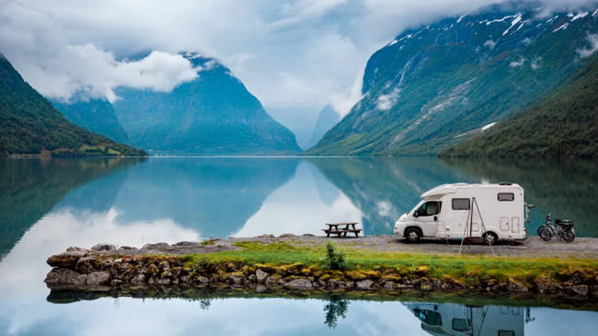 RV Travel Tips: A Beginner’s Guide to Stress-Free Trips
